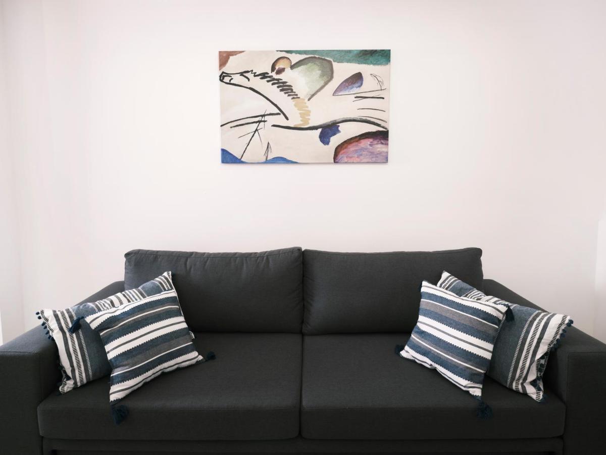 "Under The Olive Tree"- Beautiful Apartment In The Heart Of Athena Bagian luar foto